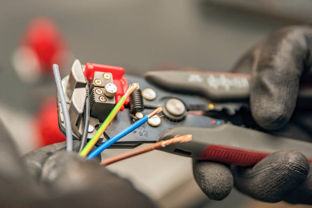Best Circuit Breaker Repair  in South Haven, IN